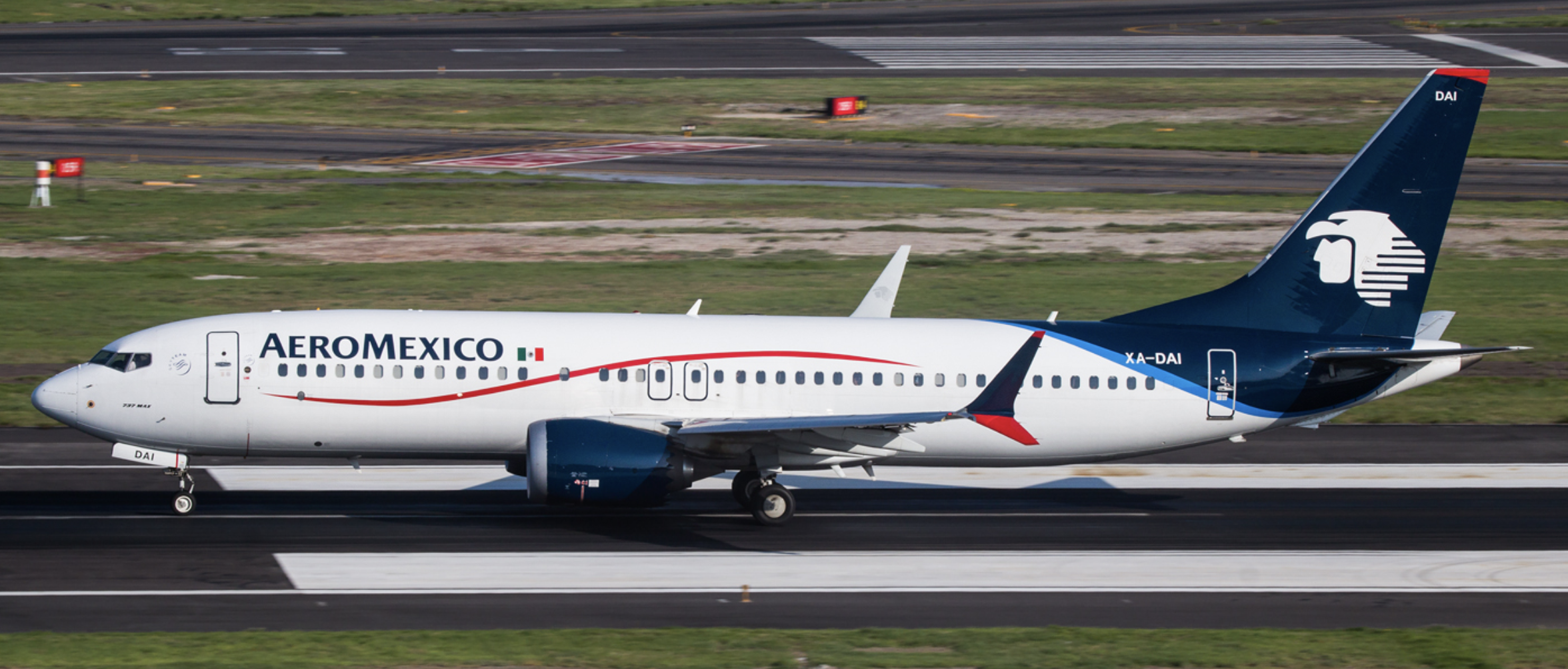 XA-DAI Boeing 737 MAX 8