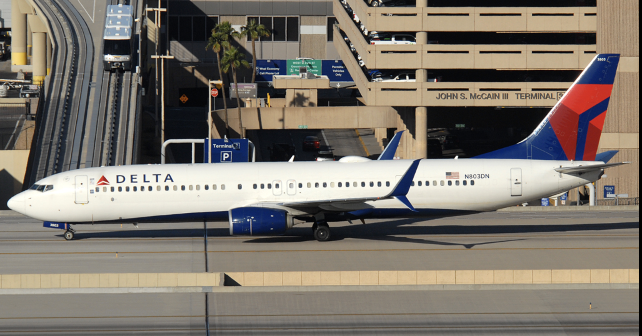 N803DN Boeing 737-900