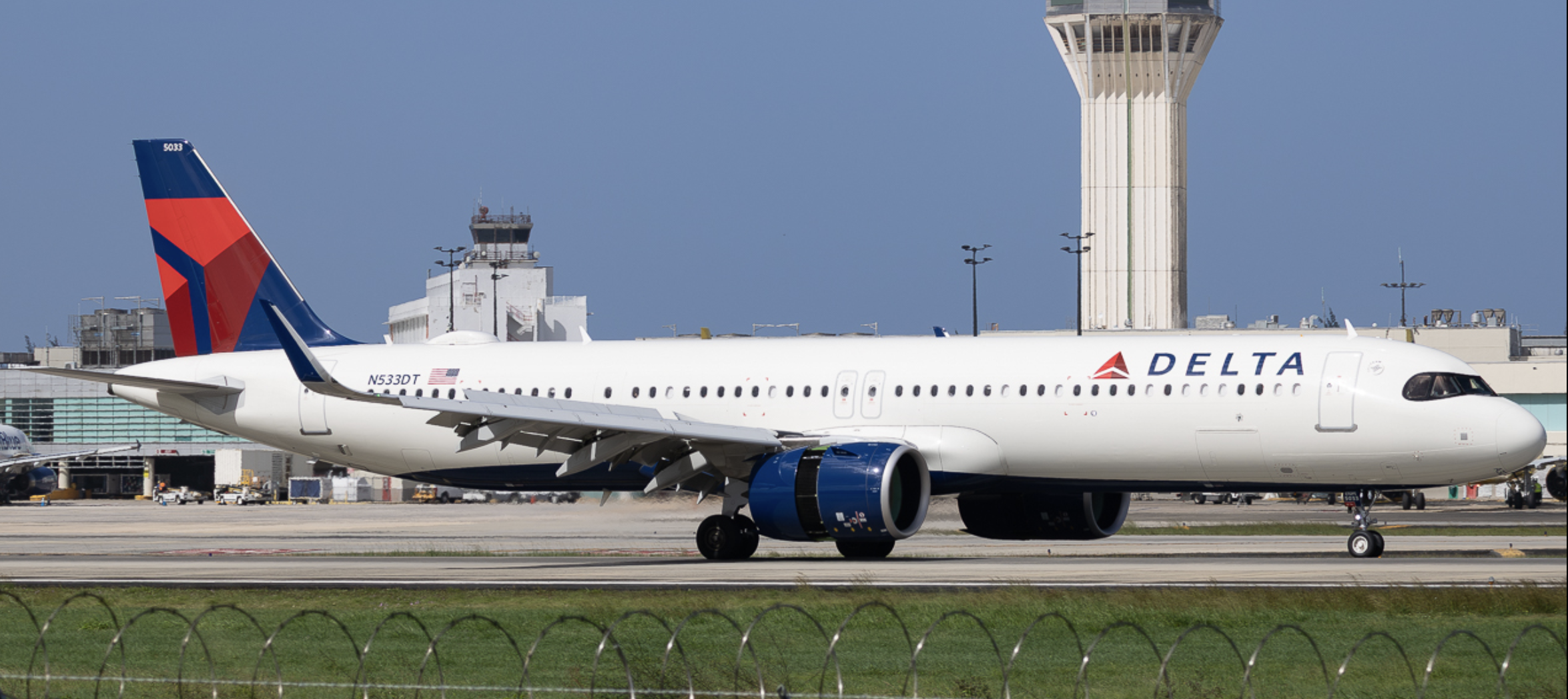 N533DT Airbus A321 NEO