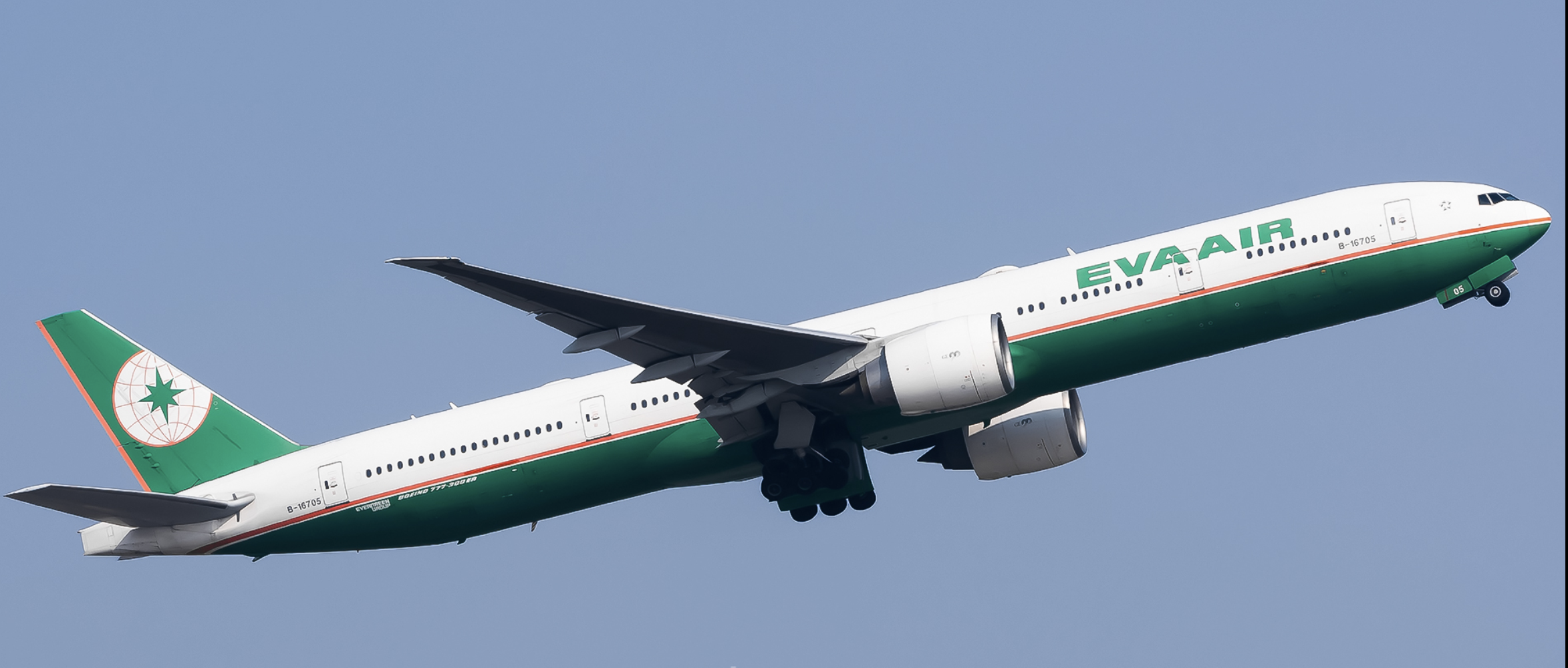 B-16705 Boeing 777-300