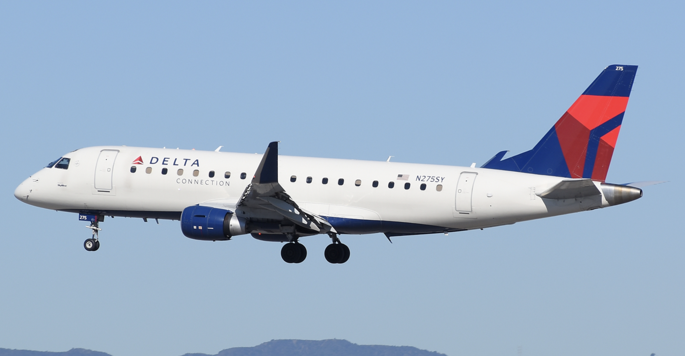N275SY Embraer 175