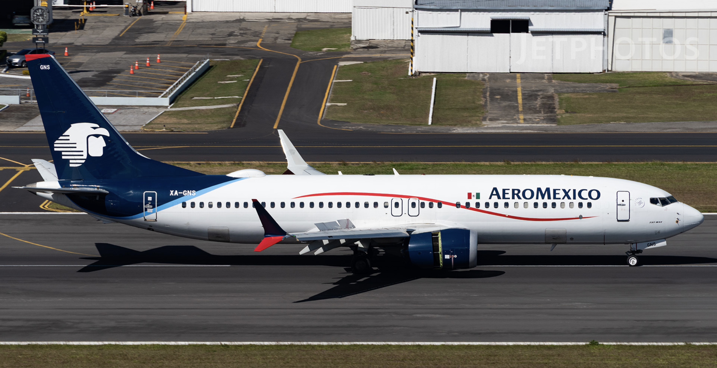 XA-GNS Boeing 737 MAX 8